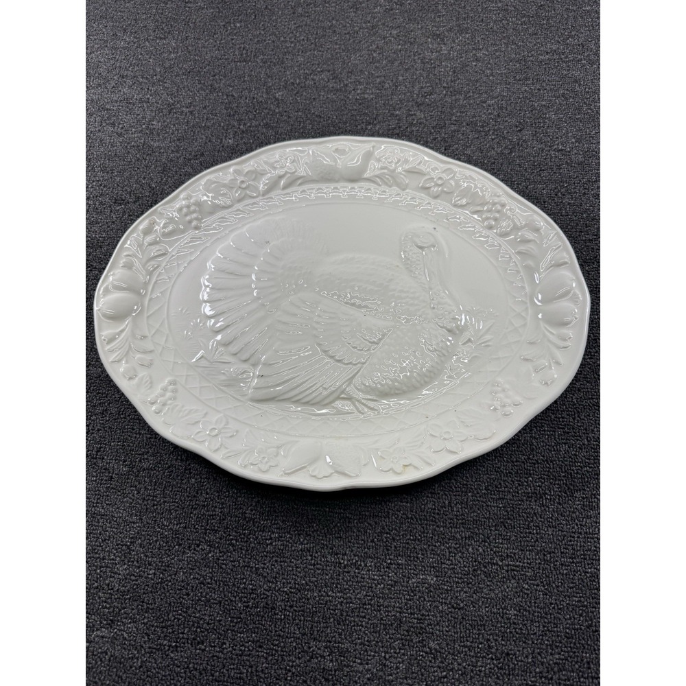 Chesapeake White Ceramic Embossed Turkey Oval‎ Decorative Platter